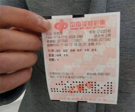 原作扎实的读者基础，印证了人们对这类题材怀有深刻的感触。