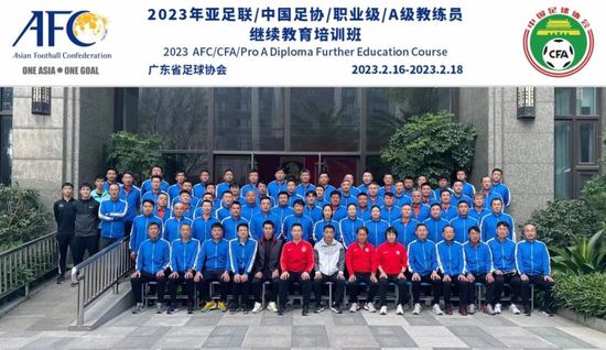 朴艺珍曝光与朴熙顺恋情 年龄相差11岁备受关注 2011-03-04 近期曝光与朴熙顺恋情的女星朴艺珍再传喜讯，她在MBC电视剧集《我的公主》剧终后又将参演电影《Happy Together》。