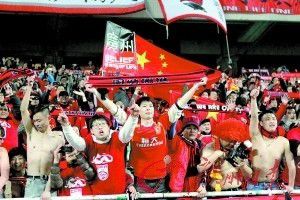 简言之越独立、越“不大片”“不类型”，就越作者。