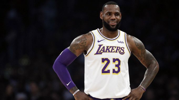 其中不仅包括《战狼2》《羞羞的铁拳》《芳华》《前任3：再见前任 2020中国电影年度票房突破100亿 2020-10-03 根据国家电影专资办统计，截至10月3日19时，2020年中国电影年度票房突破100亿！