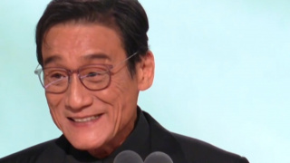 艾玛·罗伯茨家暴事件后上封面 大谈与男友感情 2013-07-19 22岁的好莱坞“四小花旦”之一艾玛·罗伯茨，最近因为对男友伊万·彼得斯实施暴力行为而受到关注，就在这时候，她登上了时尚杂志封面，还在接受采访时大谈与男友伊万·彼得斯的关系。